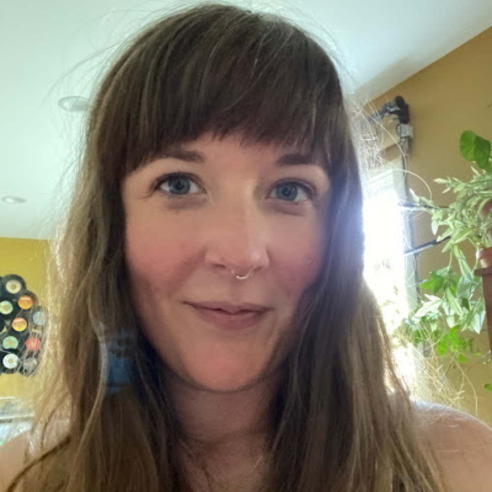 Meet your Posher, Megan